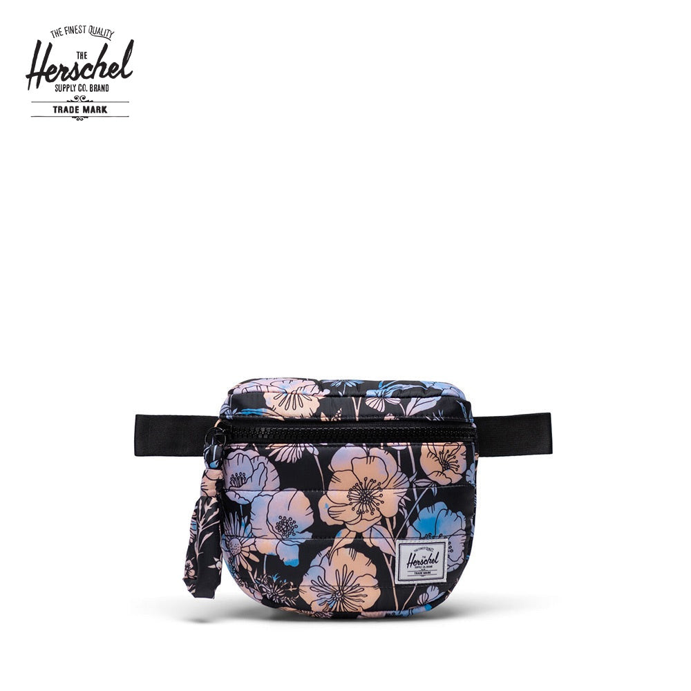 https://host.graas.ai/uploads/IGZ/products/Herschel/Shopify/Update%20Logo/1000460729.jpg