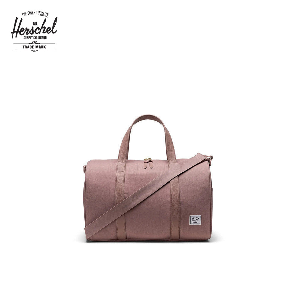 https://host.graas.ai/uploads/IGZ/products/Herschel/Shopify/Update%20Logo/1000475716.jpg