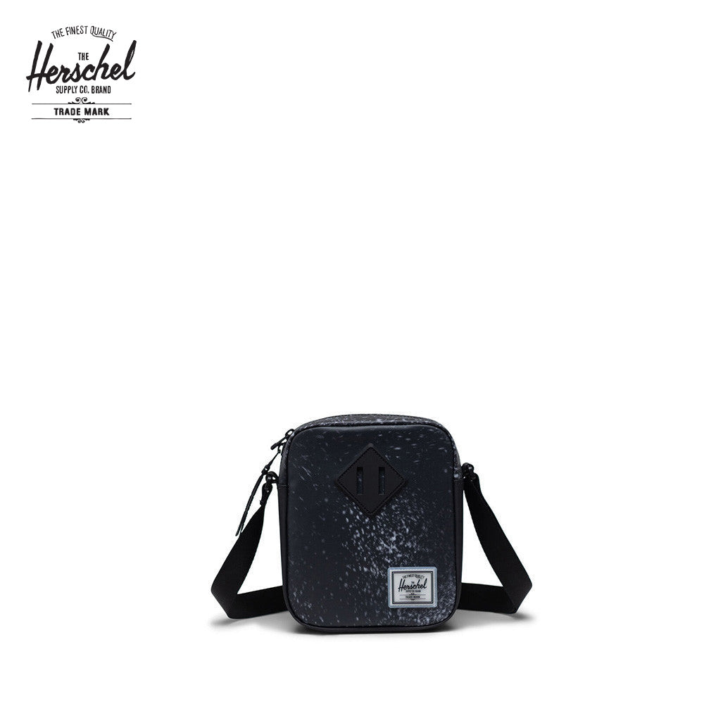 https://host.graas.ai/uploads/IGZ/products/Herschel/Shopify/Update%20Logo/1000488537.jpg