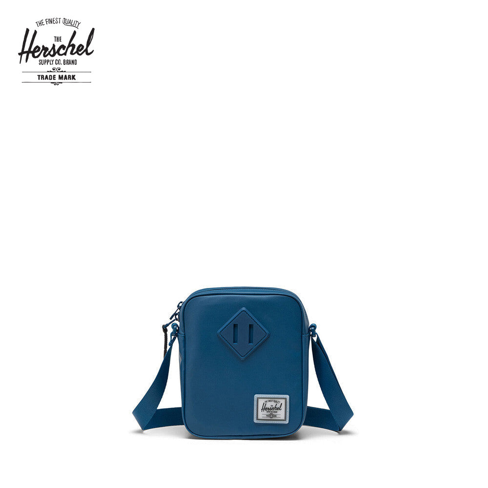 https://host.graas.ai/uploads/IGZ/products/Herschel/Shopify/Update%20Logo/1000488538.jpg