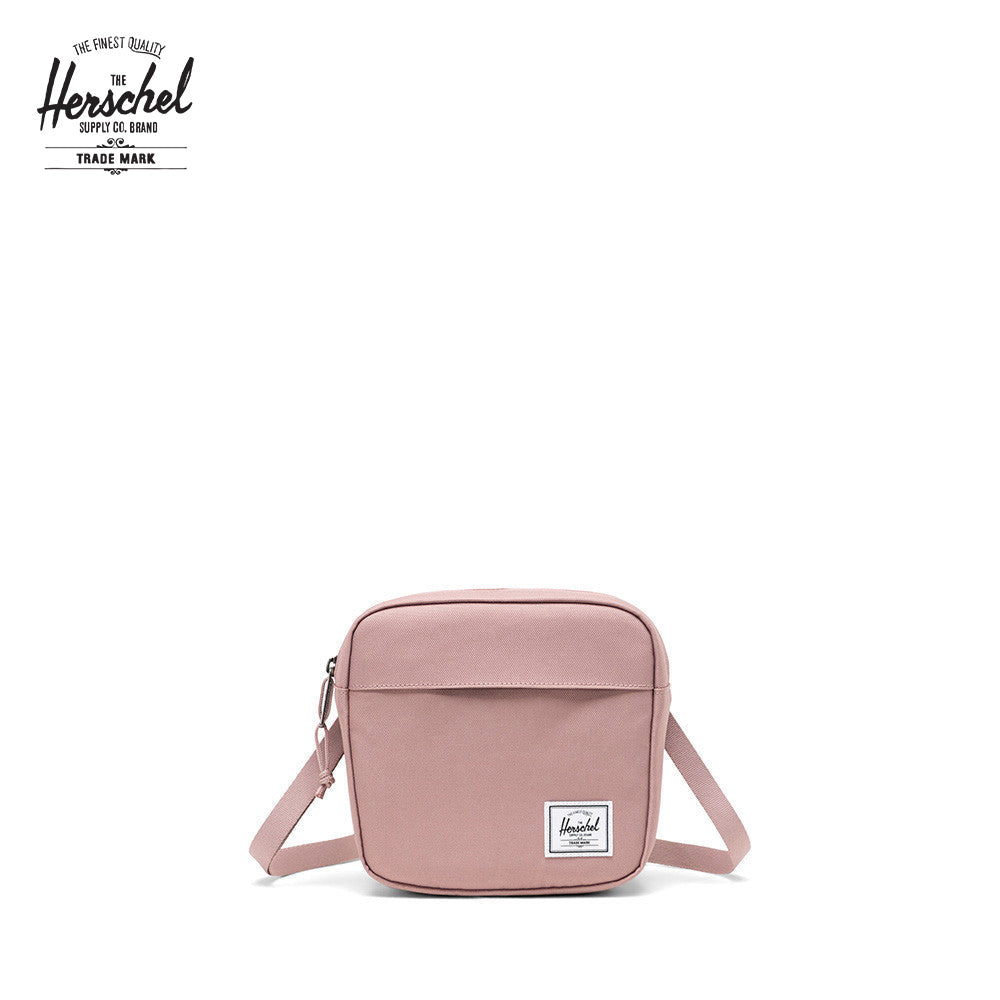 https://host.graas.ai/uploads/IGZ/products/Herschel/Shopify/Update%20Logo/1000488734.jpg