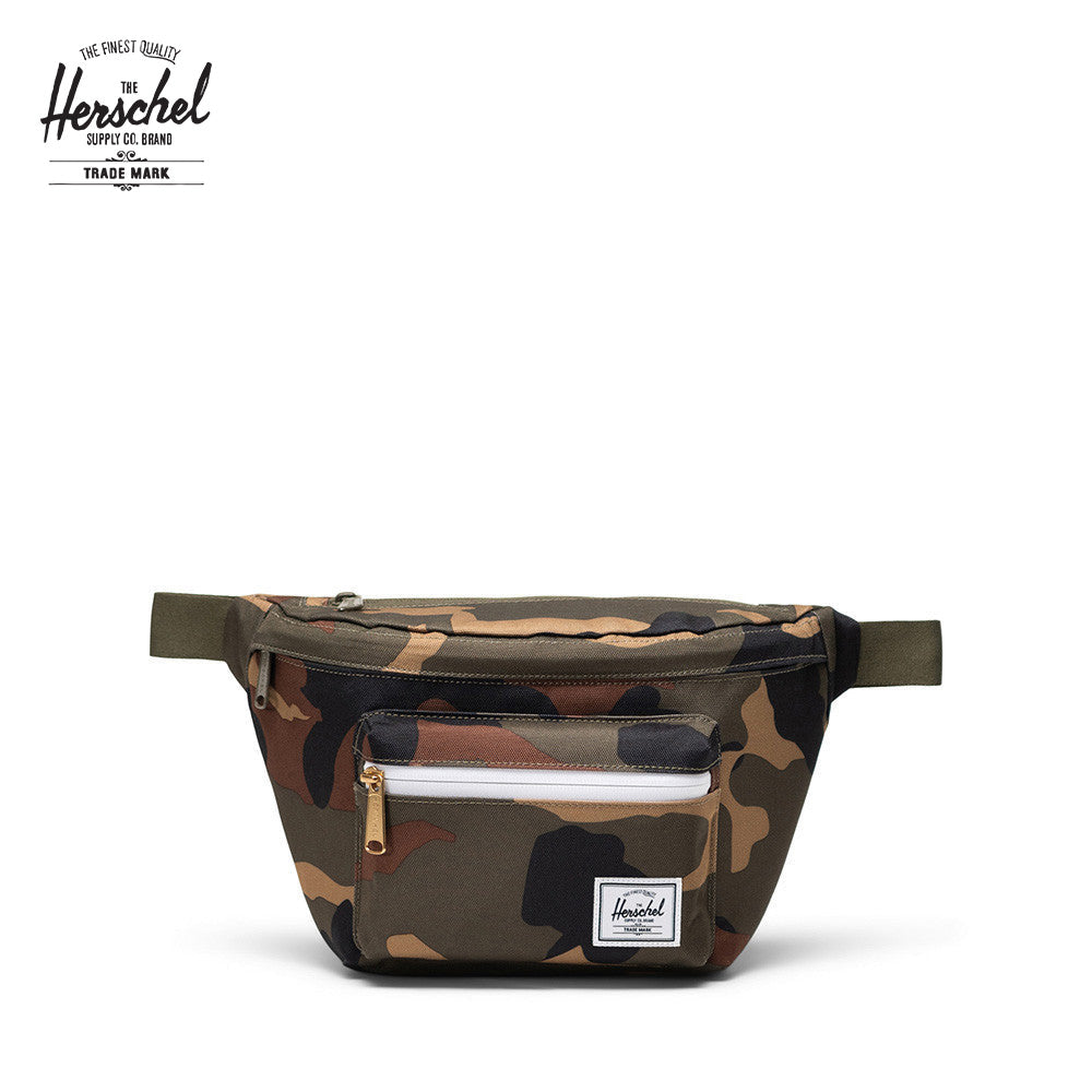https://host.graas.ai/uploads/IGZ/products/Herschel/Shopify/Update%20Logo/1000512003.jpg