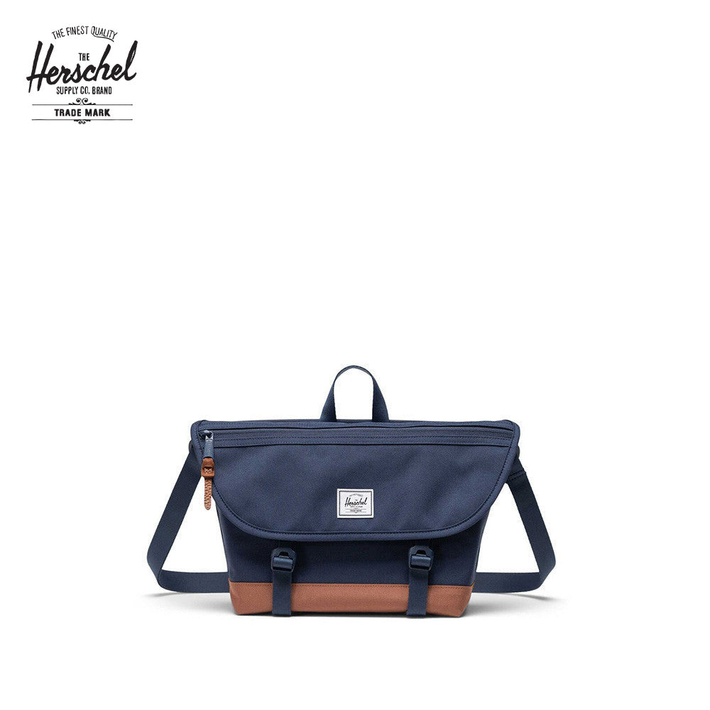 https://host.graas.ai/uploads/IGZ/products/Herschel/Shopify/Update%20Logo/1000512040.jpg