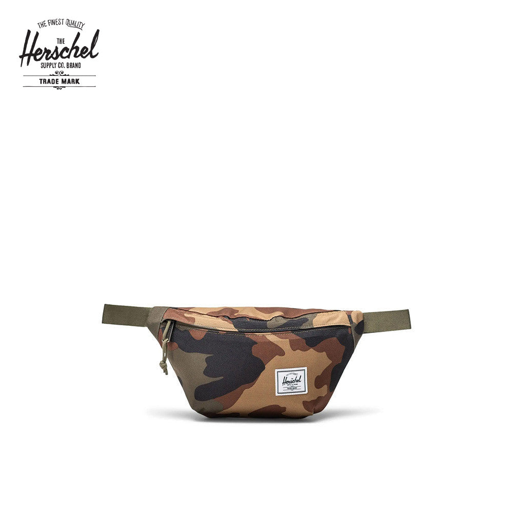 https://host.graas.ai/uploads/IGZ/products/Herschel/Shopify/Update%20Logo/1000512061.jpg